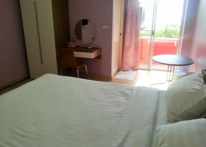 Ricco Suvarnabhumi Hotel